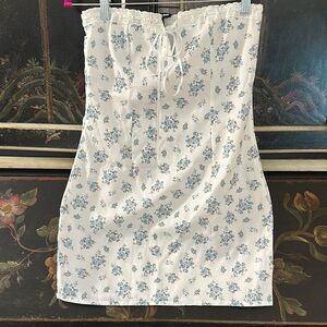 NWT PLT Floral Strapless Dress with Lace Trim